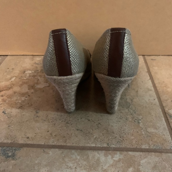 Micheal Kors, wedged heels, preowned - Picture 5 of 5